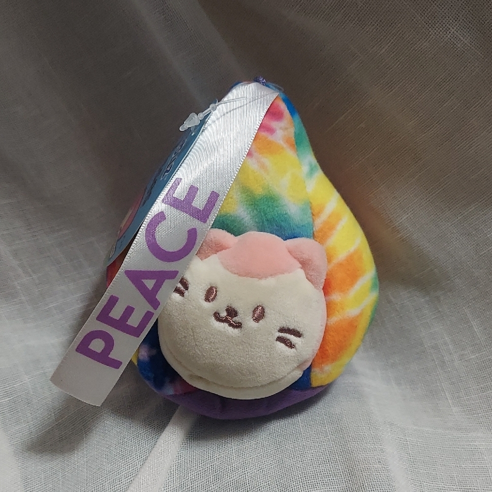Anirollz Mini Plush Outfitz Tie-Dye PEACE Kittiroll Hershey Kisses Toy